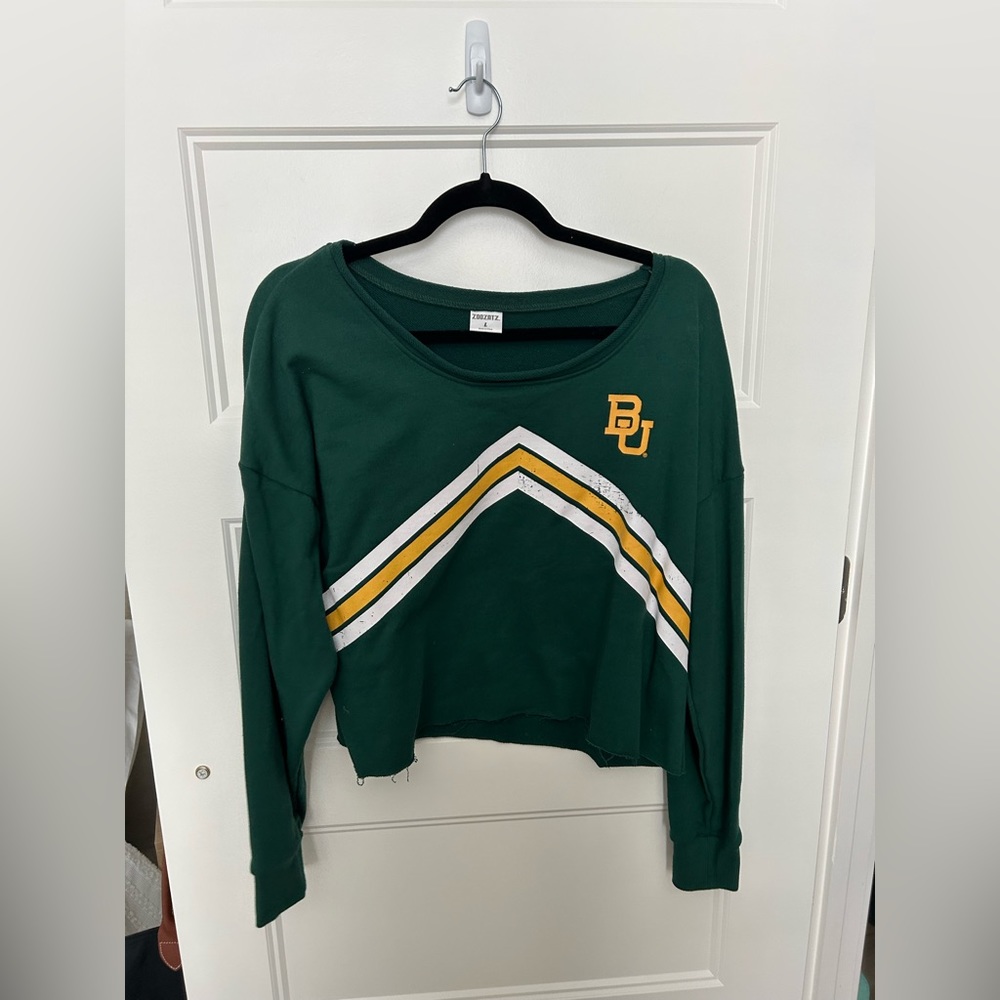 Distressed Baylor Pullover 🧸